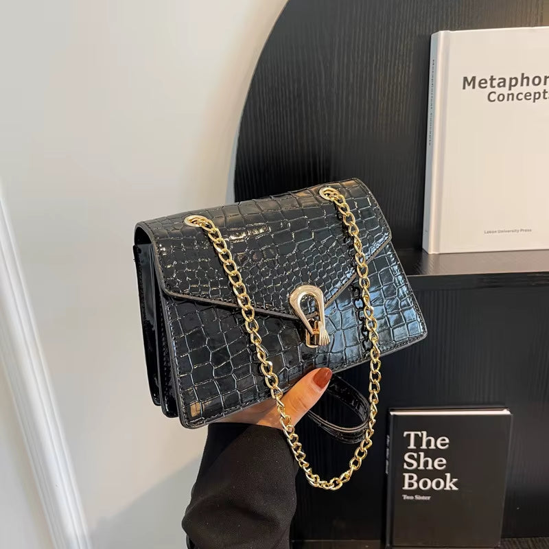 Discover the Elegance: 2025 Newest Luxury Handbags for Women - Fashion-Forward Styles for Every Occasion